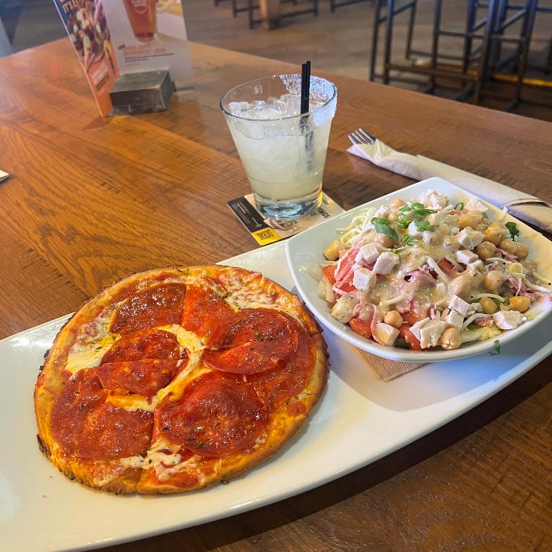 Lunch Special Gluten-free Pepperoni Pizza And Chopped Salad