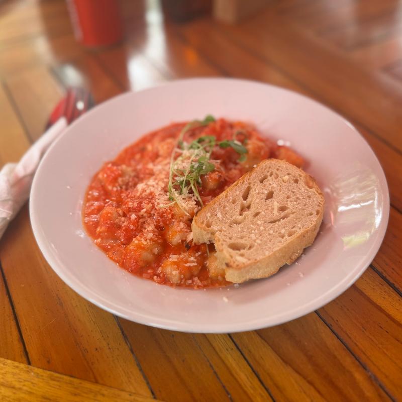Gnocci Alla Crema Rossa