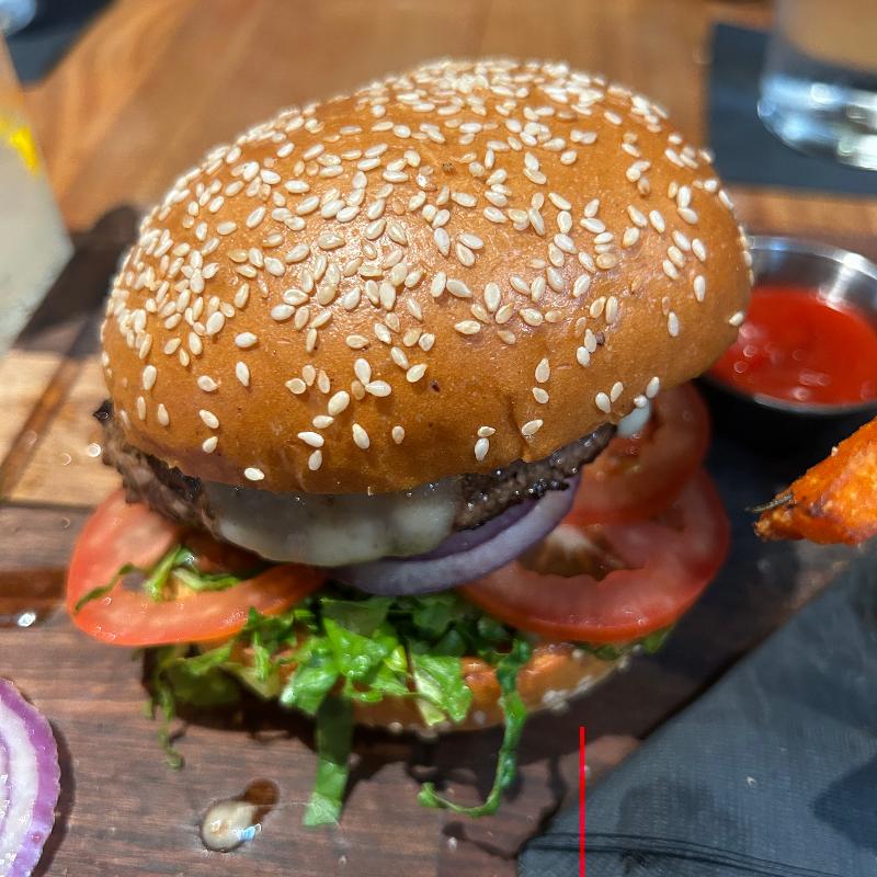 Classic Cheeseburger