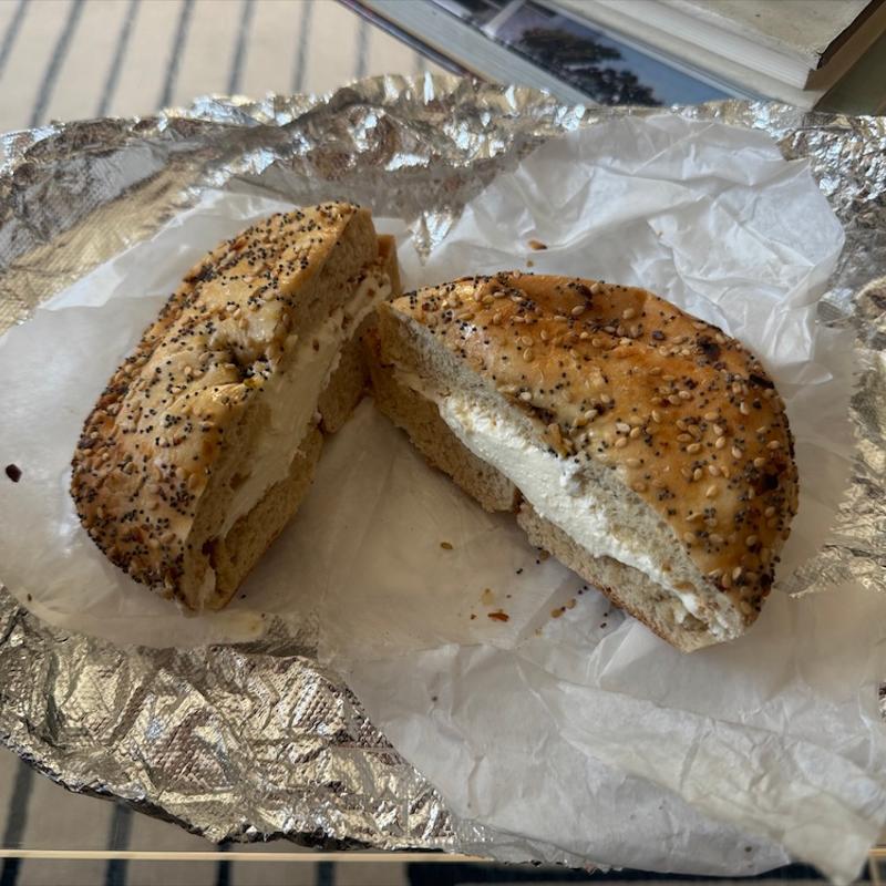 Everything Bagel With Cream Cheese